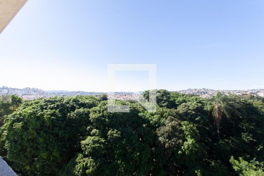 Vista da cobertura de apartamento para alugar com 2 quartos, 114m² em Serrano, Belo Horizonte