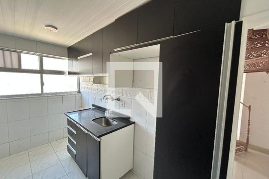 Cozinha de apartamento à venda com 3 quartos, 300m² em Todos Os Santos, Rio de Janeiro
