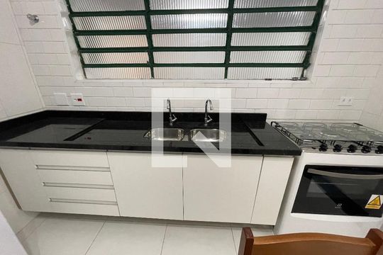 Cozinha de casa à venda com 8 quartos, 700m² em Conjunto Residencial Butanta, São Paulo