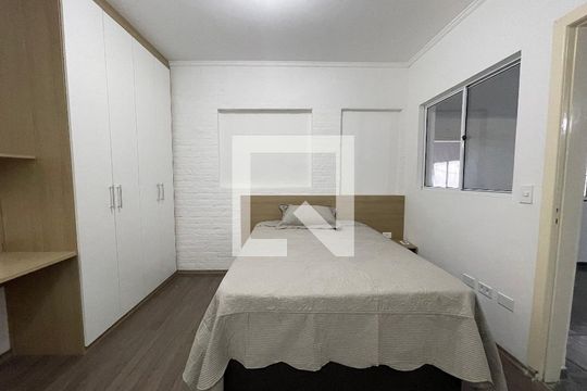 Quarto 2 de casa à venda com 8 quartos, 700m² em Conjunto Residencial Butanta, São Paulo
