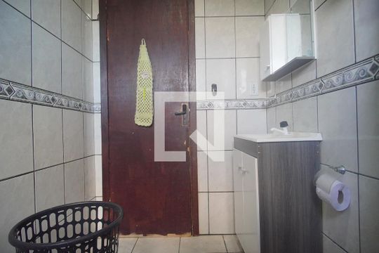 Banheiro de casa à venda com 3 quartos, 140m² em Santo Afonso, Novo Hamburgo