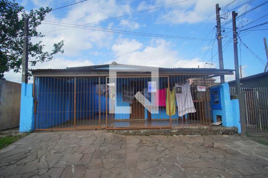 Fachada de casa à venda com 3 quartos, 140m² em Santo Afonso, Novo Hamburgo