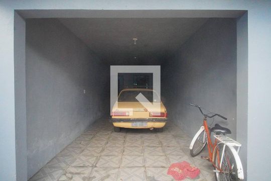 Garagem de casa à venda com 3 quartos, 140m² em Santo Afonso, Novo Hamburgo