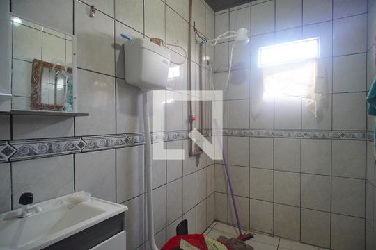 Banheiro de casa à venda com 3 quartos, 140m² em Santo Afonso, Novo Hamburgo