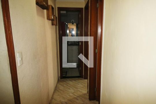 Sala - Corredor de apartamento à venda com 2 quartos, 60m² em Ramos, Rio de Janeiro