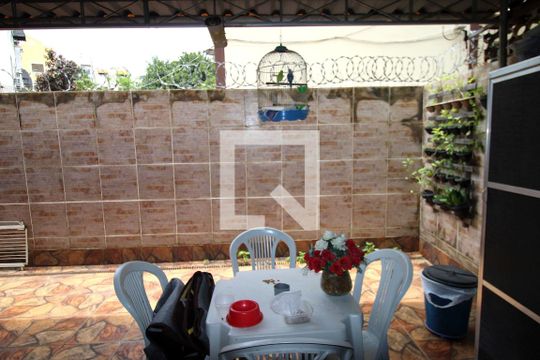 Varanda e quintal de apartamento à venda com 2 quartos, 60m² em Ramos, Rio de Janeiro