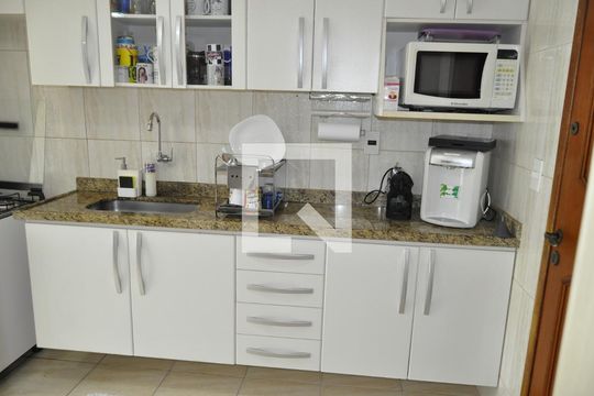 Cozinha  de apartamento à venda com 2 quartos, 75m² em Riachuelo, Rio de Janeiro