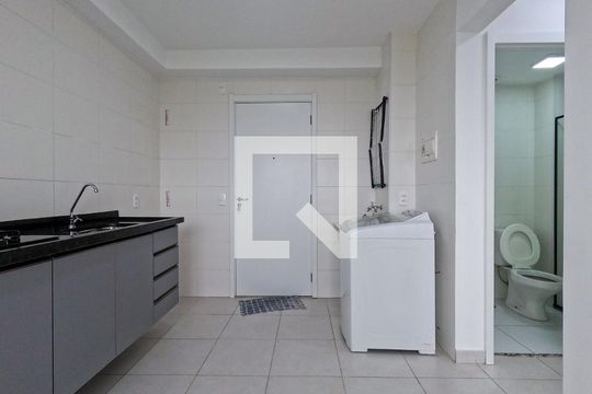 Cozinha de apartamento para alugar com 2 quartos, 32m² em Pirituba, São Paulo