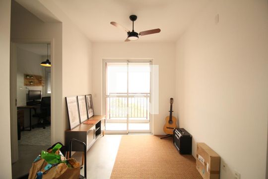 Sala de apartamento à venda com 2 quartos, 47m² em Vila Andrade, São Paulo