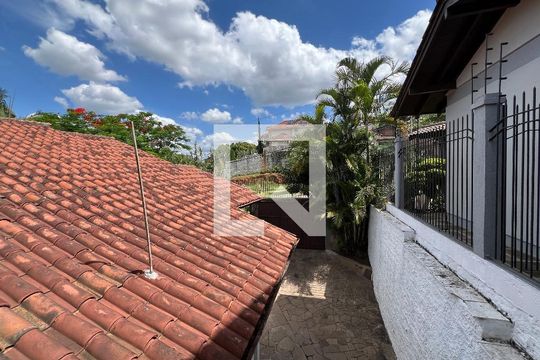 Área comum de casa para alugar com 3 quartos, 350m² em Rincão, Novo Hamburgo