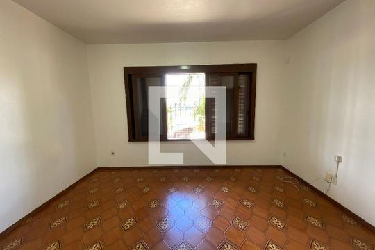 Sala de casa para alugar com 3 quartos, 350m² em Rincão, Novo Hamburgo