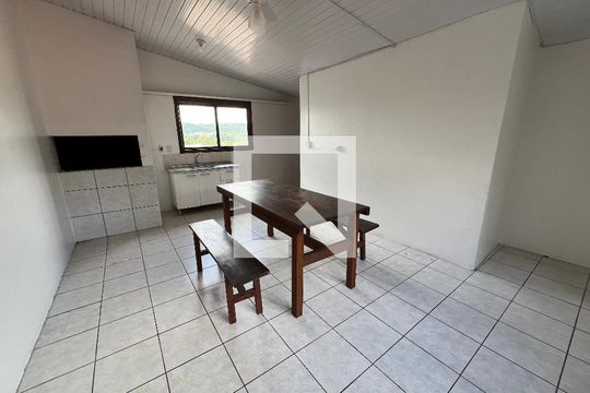 Salão de Festas de casa para alugar com 3 quartos, 350m² em Rincão, Novo Hamburgo