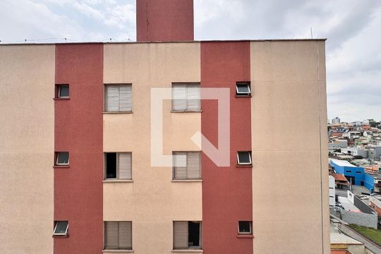 Vista do Quarto 2 de apartamento para alugar com 2 quartos, 52m² em Vila Francisco Matarazzo, Santo André