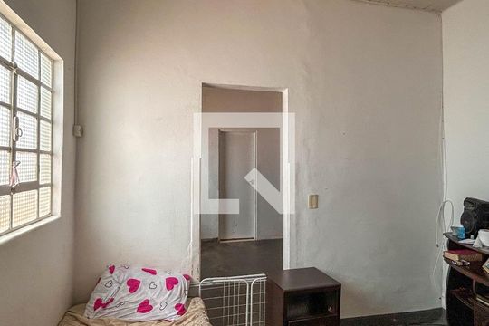 Casa 2- Sala de casa à venda com 4 quartos, 180m² em Vila Palmeiras, São Paulo