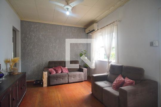 Casa à venda com 4 quartos, 286m² em Vila Nova, Novo Hamburgo