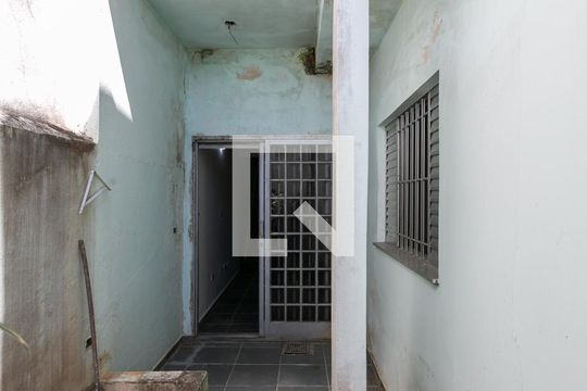 Quintal de casa à venda com 4 quartos, 350m² em Cidade Líder, São Paulo