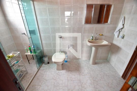 Banheiro de casa à venda com 7 quartos, 360m² em Jardim Santa Genebra, Campinas
