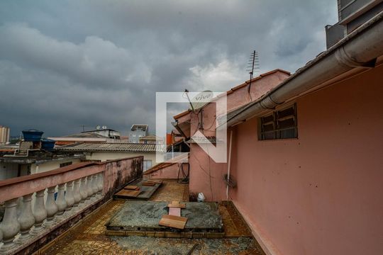 Varanda de casa para alugar com 4 quartos, 338m² em Utinga, Santo André