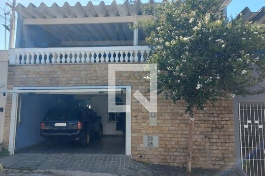 Fachada de casa à venda com 3 quartos, 315m² em Vila Albertina, São Paulo