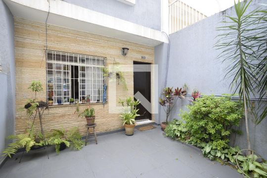 Garagem de casa para alugar com 2 quartos, 90m² em Vila Mariana, São Paulo