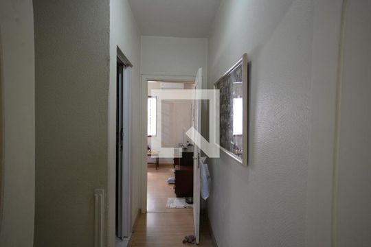 Corredor de casa à venda com 2 quartos, 90m² em Vila Mariana, São Paulo