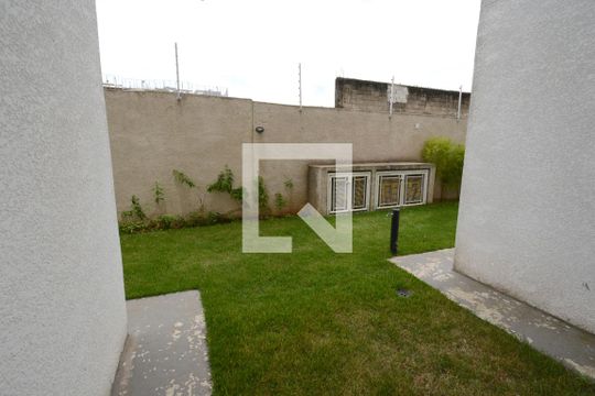 Vista do Quarto 1 de apartamento à venda com 2 quartos, 36m² em Vila Baby, São Paulo
