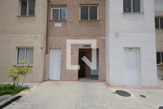 Fachada do bloco de apartamento à venda com 2 quartos, 36m² em Vila Baby, São Paulo
