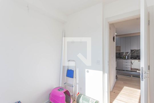 Quarto 1 de apartamento para alugar com 2 quartos, 35m² em Sacoma, São Paulo