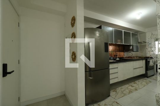 Cozinha de apartamento à venda com 2 quartos, 68m² em Vila Apiai, Santo André