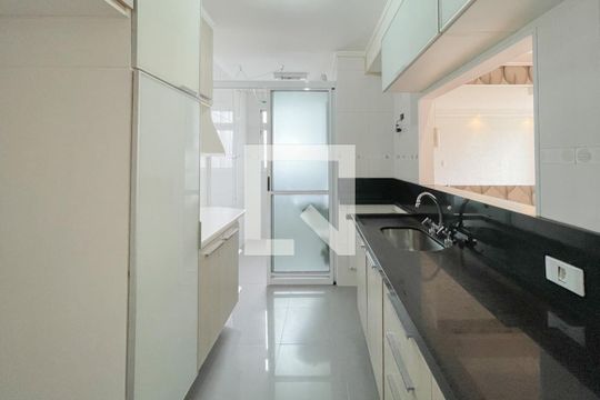 Cozinha  de apartamento à venda com 3 quartos, 65m² em Baeta Neves, São Bernardo do Campo