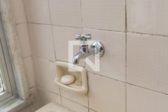 Área de Serviço de apartamento à venda com 2 quartos, 70m² em Penha Circular, Rio de Janeiro