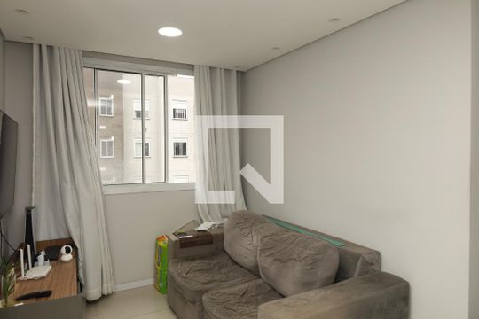 Sala de apartamento à venda com 2 quartos, 43m² em Cidade Líder, São Paulo