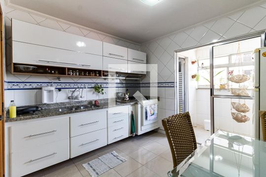 Cozinha de apartamento à venda com 3 quartos, 70m² em Vila Moinho Velho, São Paulo