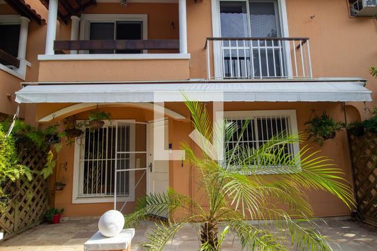 Fachada da Casa de casa de condomínio para alugar com 4 quartos, 167m² em Recreio dos Bandeirantes, Rio de Janeiro