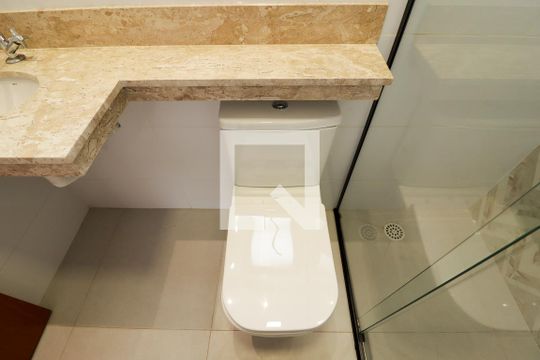 Banheiro Social de apartamento à venda com 2 quartos, 67m² em Tucuruvi, São Paulo