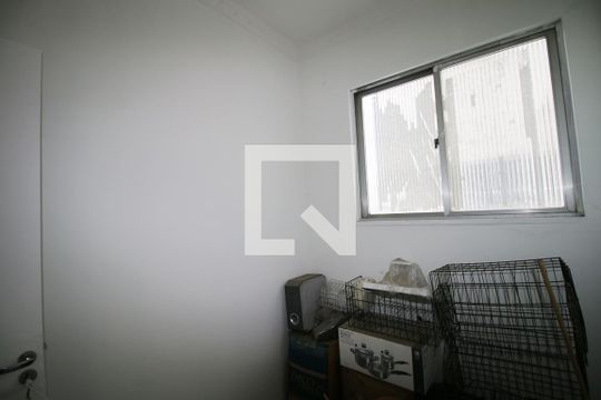 Quarto de Serviço de apartamento à venda com 2 quartos, 90m² em Ramos, Rio de Janeiro