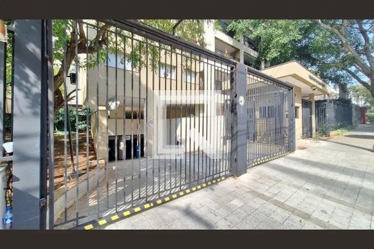 Fachada do Prédio de apartamento à venda com 2 quartos, 110m² em Barra Funda, São Paulo