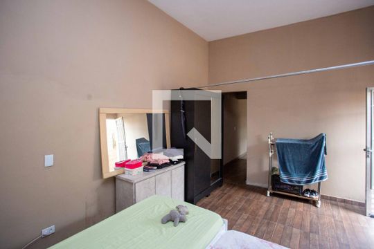 Casa 1 - Quarto de casa à venda com 3 quartos, 125m² em Vila Nogueira, Diadema