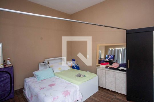 Casa 1 - Quarto de casa à venda com 3 quartos, 125m² em Vila Nogueira, Diadema