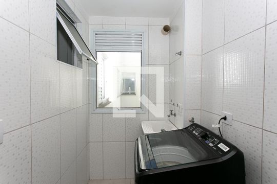 Área de Serviço de apartamento para alugar com 2 quartos, 44m² em Vila Moraes, São Paulo
