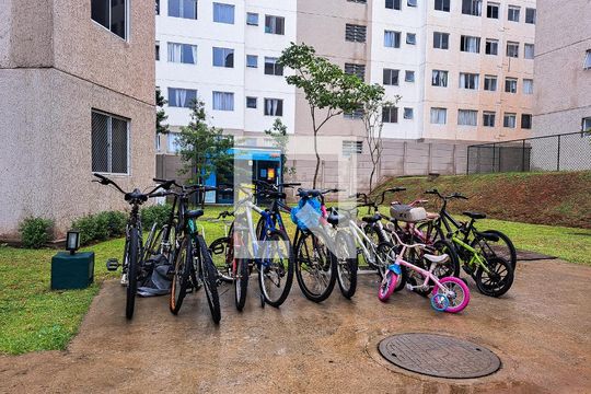 Bicicletário de apartamento para alugar com 2 quartos, 42m² em Jardim Boa Vista (zona Oeste), Osasco