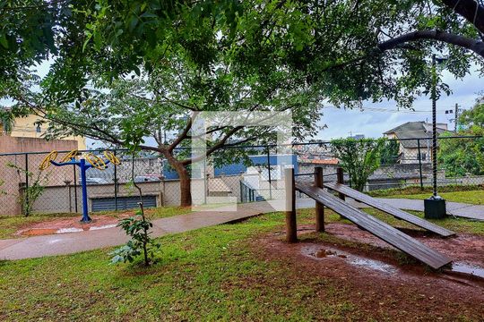 Aparelho de Ginástica de apartamento para alugar com 2 quartos, 42m² em Jardim Boa Vista (zona Oeste), Osasco