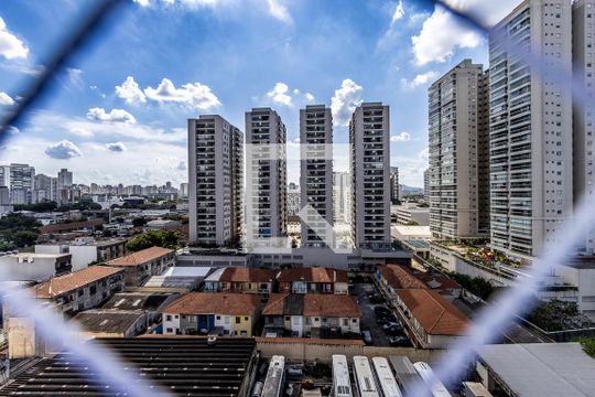 Vista Sala de apartamento à venda com 2 quartos, 42m² em Barra Funda, São Paulo