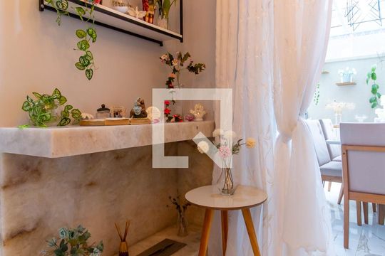 Sala de apartamento para alugar com 3 quartos, 103m² em Parque Sao Domingos, São Paulo