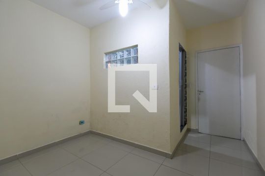 Suíte de casa para alugar com 2 quartos, 60m² em Cidade Líder, São Paulo