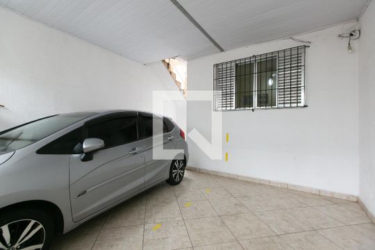 Garagem  de casa para alugar com 2 quartos, 60m² em Cidade Líder, São Paulo