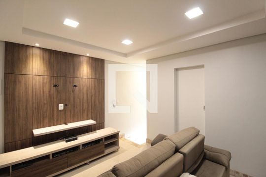 Sala de TV de apartamento à venda com 4 quartos, 160m² em Planalto, Belo Horizonte