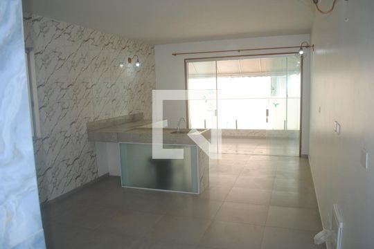 Kitnet/Studio para alugar com 1 quarto, 46m² em Jaguaribe, Salvador
