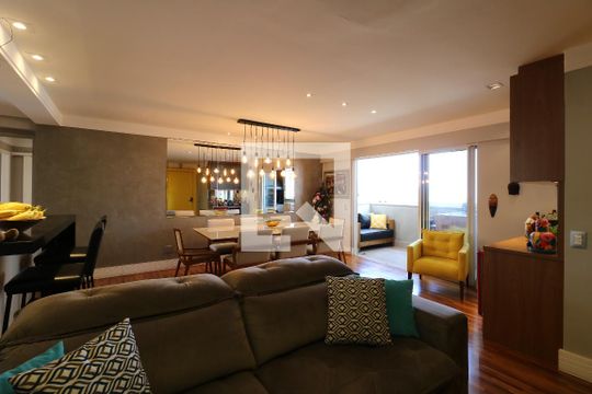Apartamento à venda com 3 quartos, 134m² em Campestre, Santo André