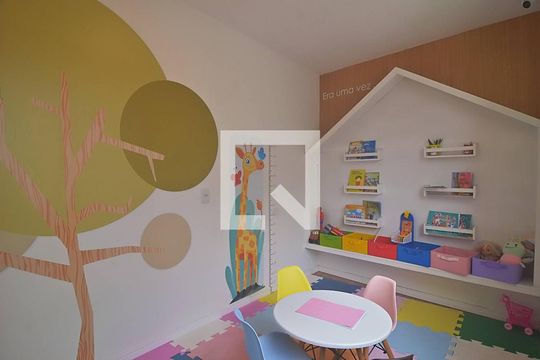 Área comum de apartamento para alugar com 2 quartos, 58m² em Niterói, Canoas